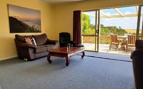 Tealuca Holiday Home